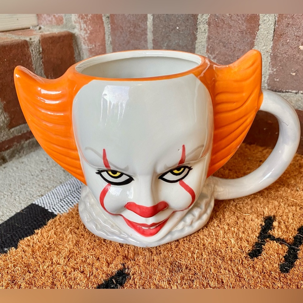 Pennywise It Clown Sculpted 3D Halloween 20oz Ceramic Coffee Mug